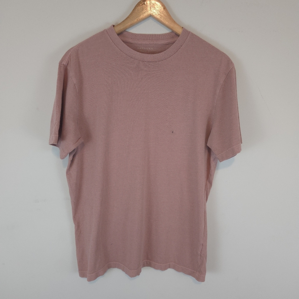 American Eagle Men's Lived In T-Shirt